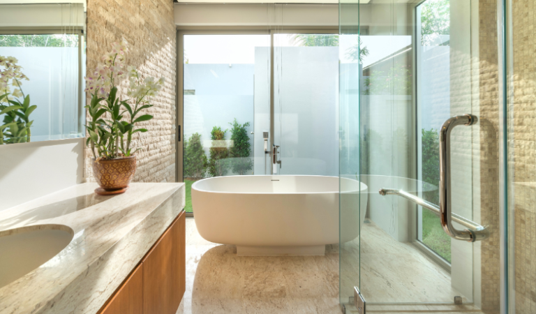 Tendências em Design de Banheiros de Hotel: Revolucionando o Conceito de Luxo